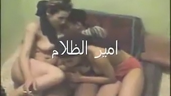 Arabian Sexy Girls Get Naughty Together