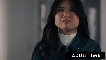 Lulu Chu En September Reign Hebben Een Hete Lesbische Ontmoeting - Deel 3