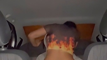 初めてのお客様がラテン系のエスコートとhdで口と車のセックスをする