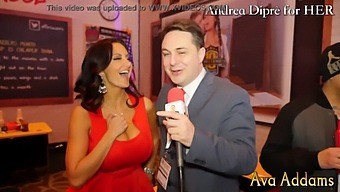 Ava Addams Taquine Et Caresse Ses Seins Tout En Séduisant Andrea Diprè