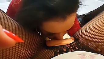 Angel Lima Pleasures Cleo Cadillac'S Voluptuous Pussy